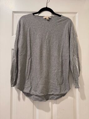 Michael Kors Light Gray Long-Sleeve Pullover Top